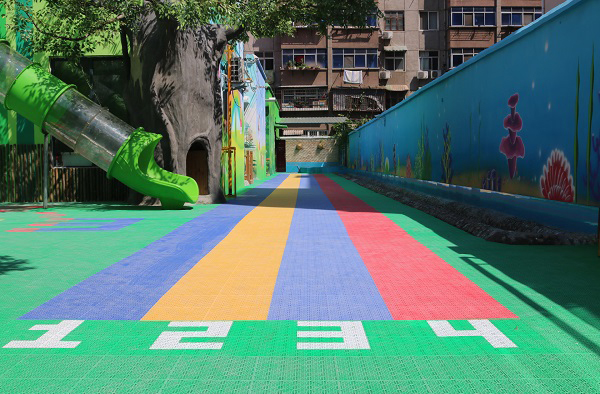 幼兒園懸浮地板上面可以停車行車嗎？